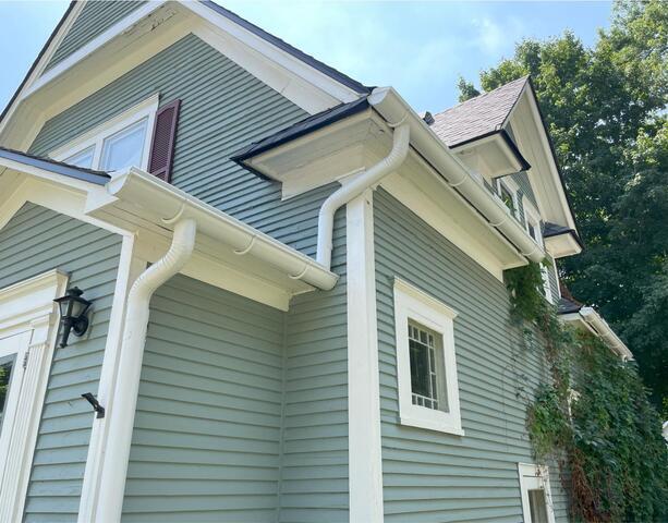 Half-round Gutter Installation in Minneapolis, MN