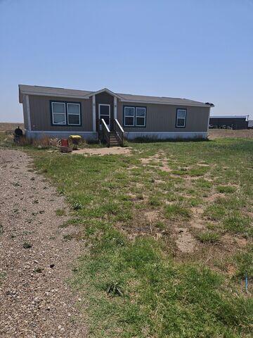 Home in need of a new roof.