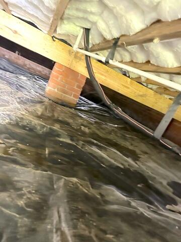 Damp Space