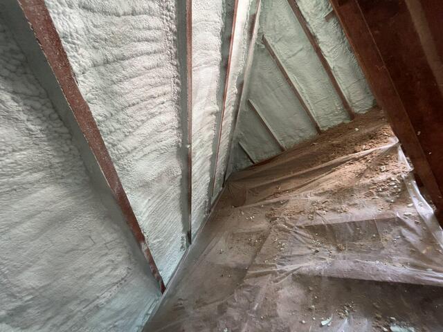 Roof deck spray foam
