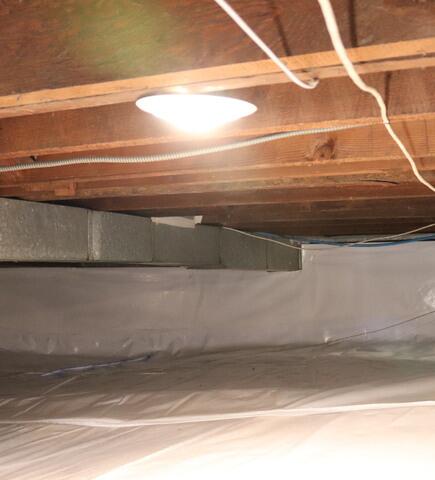 Crawl Space Light