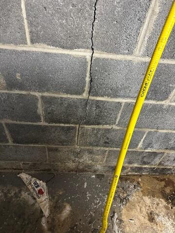 Basement Wall Cracks