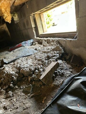 Crawl Space Debris