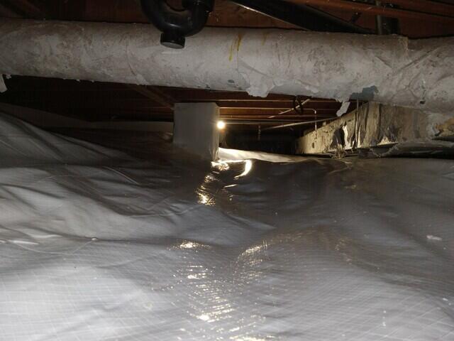 Cleanspace vapor barrier