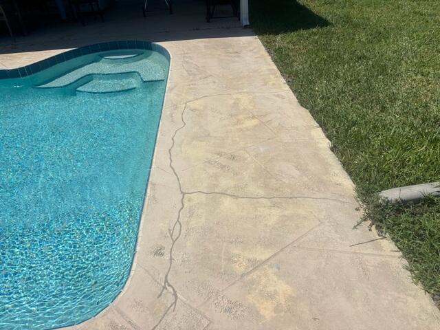 Sealing Concrete Cracks