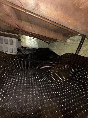 Installation of the CleanSpace drainage membrane