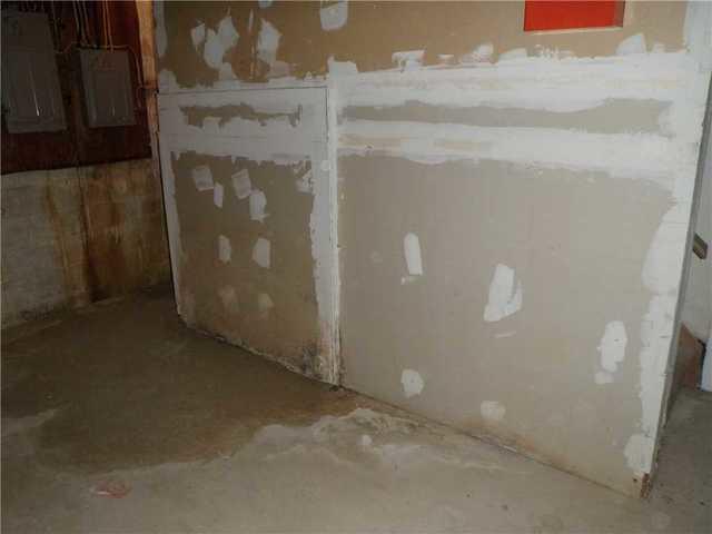 Wet E Brunswick Basement