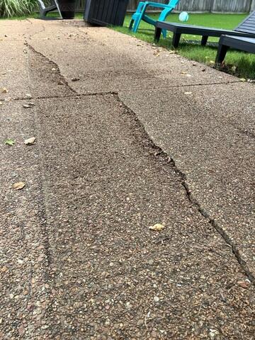 Pool Deck Cracking