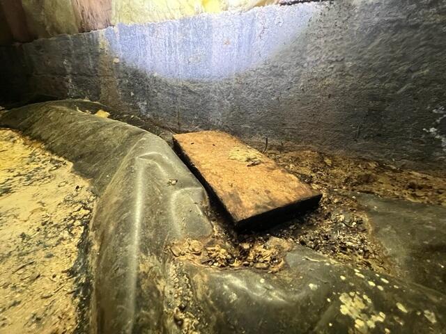 Wet Crawl Space