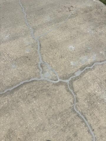 Sealing Concrete Cracks