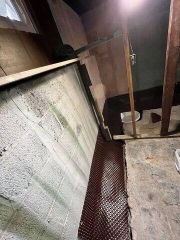 Installing Drainage Matting
