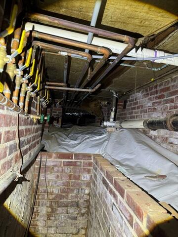 Crawl Space Encapsulation for Moisture Protection - Burlington, NC