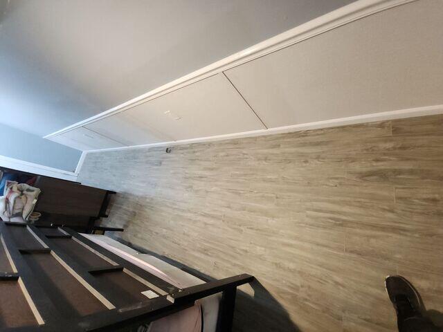 Everlast Wall Panels and ThermalDry Flooring