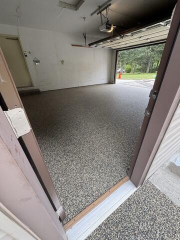 Garage Floor with Lake Superior Durastone