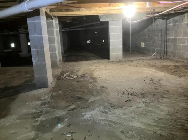 New Orleans Crawlspace Before Photo 1
