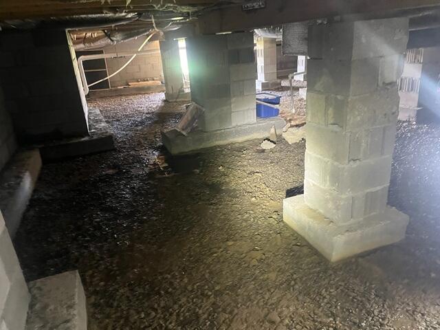 Gravel Floored Crawl Space in Harrodsburg, KY