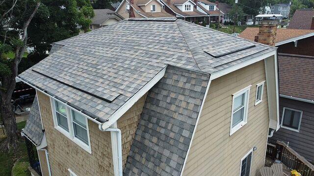 New Roof Adds Curb Appeal in Newport, KY