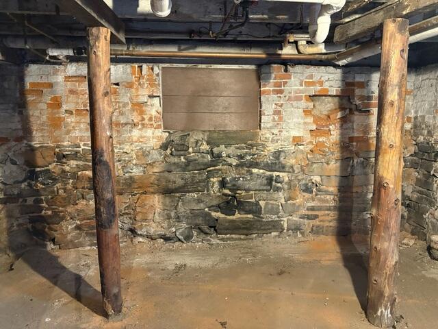 Basement - Before