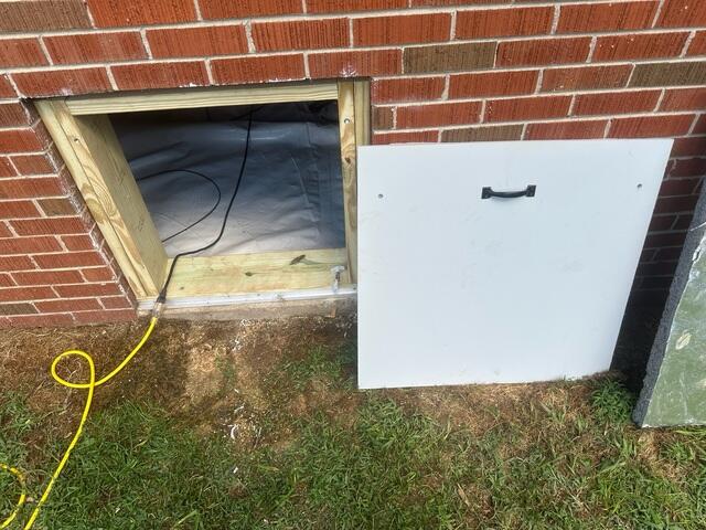 EverLast™ Crawl Space Door