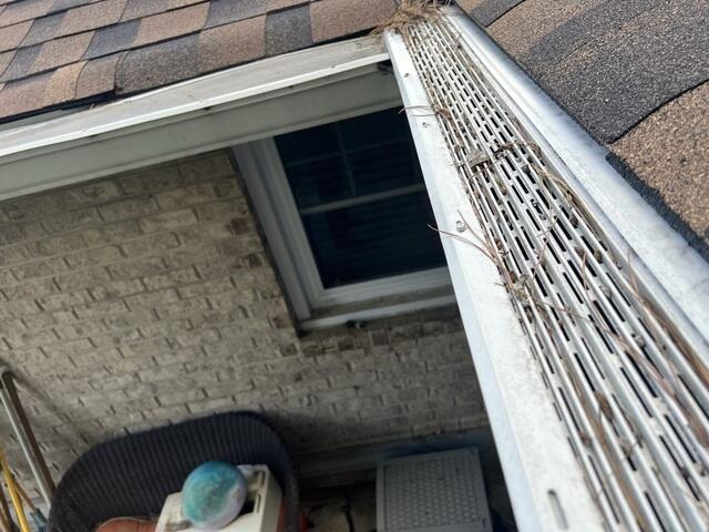 Aluminum Gutter needs replacement