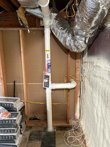 Norwalk Dual-Pipe System in Dirt Crawl Space