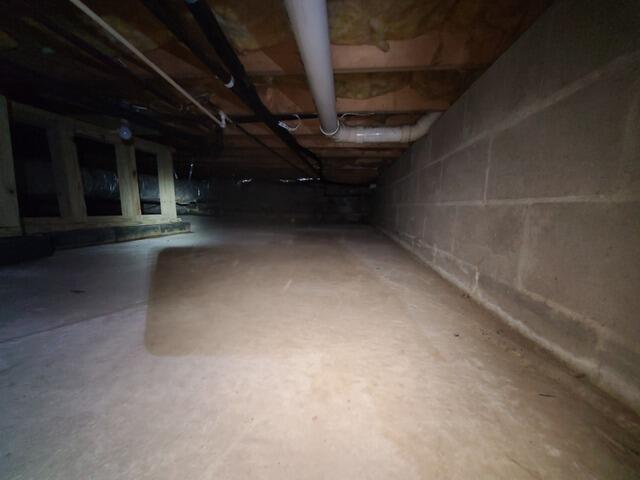 Concrete Crawlspace
