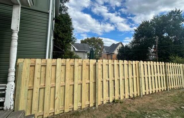 6' Shadowbox Natural Pressure Treated Wood Fence/ (1) 4' gate / (1) 5' gate