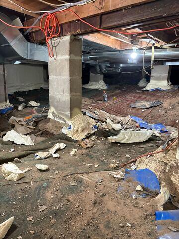 Crawl Space Before Encapsulation