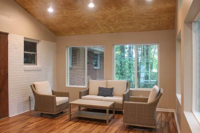 Inside the Sunroom
