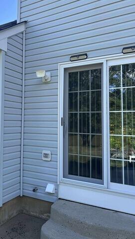 Vinyl Siding and Concrete Steps