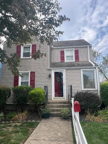 Stairs and walkway before cleaning