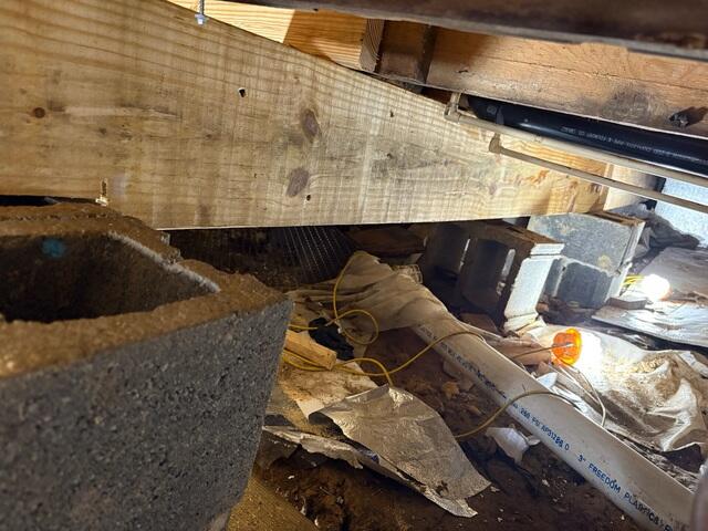 Short Crawl Space