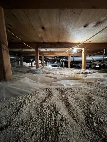 Crawl Space With A Flimsy Liner Before CleanSpace©