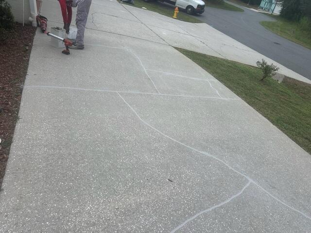 Sealing Concrete Cracks and Joints