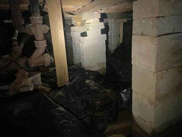 Sinking Crawl Space Columns in South Lebanon, OH