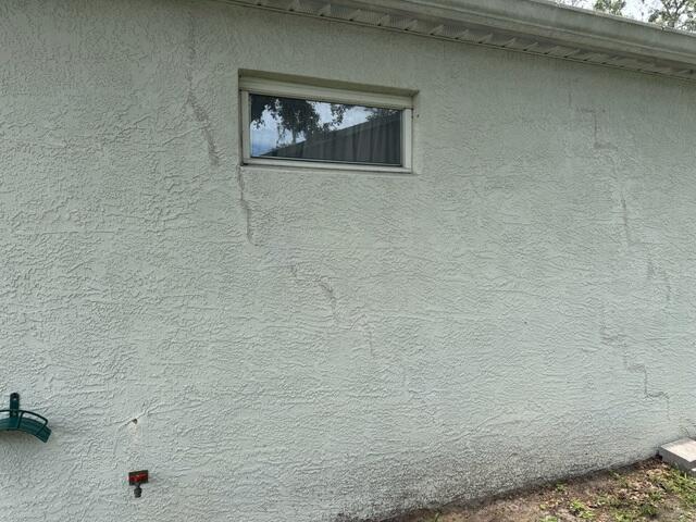 Stair-step Pattern External Wall Cracks