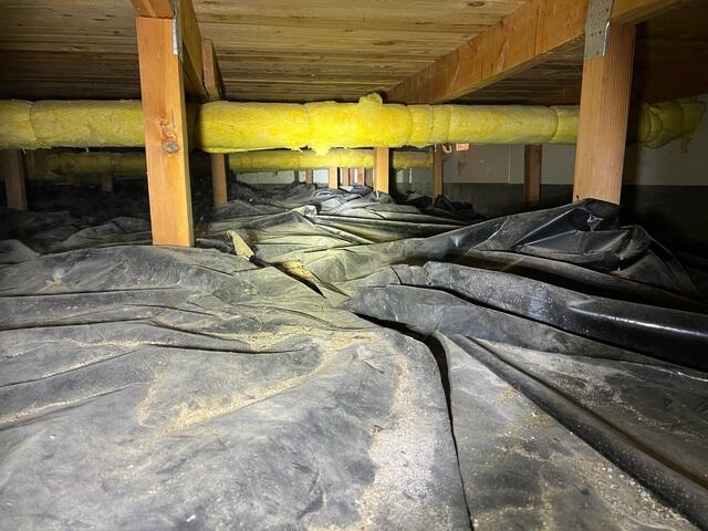The Crawl Space Before SmartJacks®