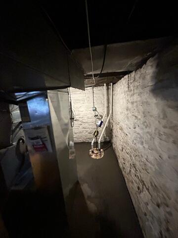 Basement (Corner)