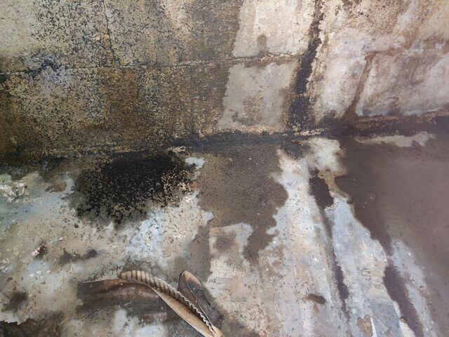 Signs of a basement waterproofing problem