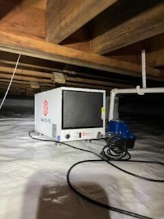 Santa Fe Mini Dehumidifier