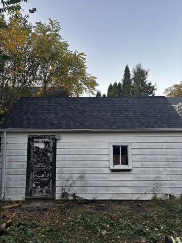 Shingles replaced on garage