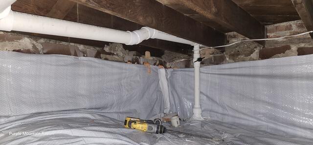 Crawlspace Suction point
