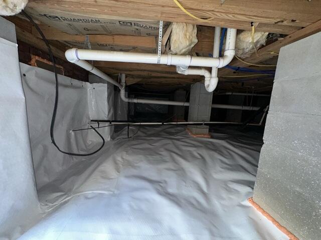Crawl Space Encapsulation in Thomasville, GA