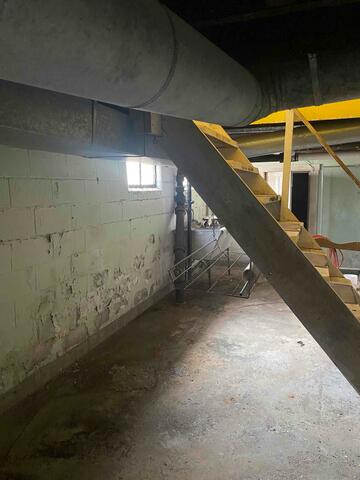 Leaking & Bowing Basement Wall in Owensville, OH
