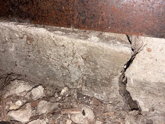 Foundation Crack at Base of Stem Wall Prior to Seismic Repair