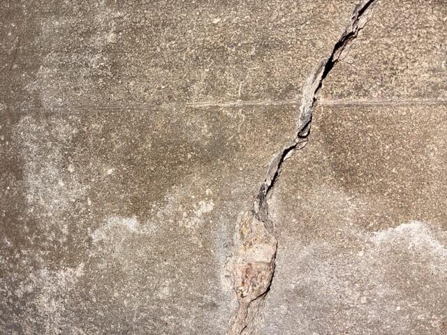Crack Inspection Before Seismic Retrofitting in Woodland Hills
