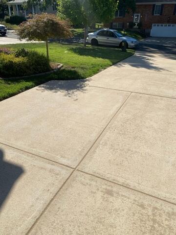 Driveway (Front view)