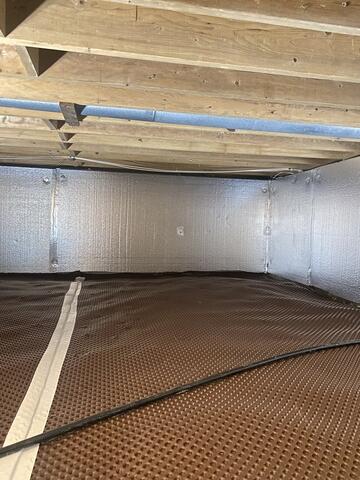 SilverGlo Insulation & Drainage Matting