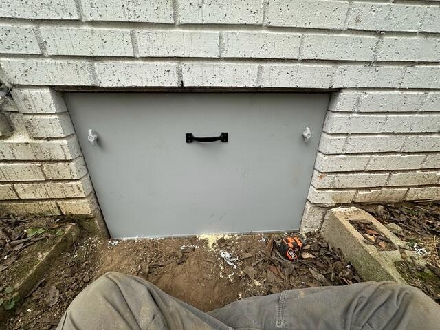 New Crawl Space Door