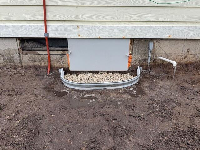 EverLast Crawl Space Door and Access Well